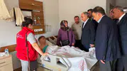 Turgutlu'daki okul saldırısında Vali Özkan'dan yakın takip: Yaralı öğrencileri yalnız bırakmadı
