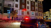 Manisa'da balkondan düşen genç kızın yaşam mücadelesi