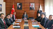 Uşak’ta sosyal yardım seferberliği: İhtiyaç sahiplerine ulaşmak için yeni yol haritası