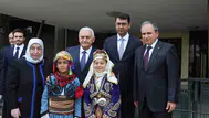 Binali Yıldırım'dan Uşak'ta eğitime tam destek: Geleceğin mimarları bu sıralarda yetişecek