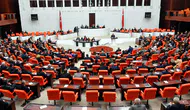 AK Parti'nin teklifi Meclis'i Temmuzda da çalıştıracak