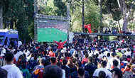 İzmir’de Dünya Kupası heyecanı meydanlara taştı