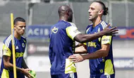 Fenerbahçe, Lyon maçı öncesi hazırlıklarını yoğunlaştırdı