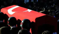 Esenyurt'ta korsan taksici polise ateş açtı, şehit oldu