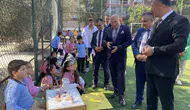 Minik ellerden büyük hayaller: Alaşehirli öğrenciler ticaretin inceliklerini okul bahçesinde öğreniyor