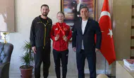 Manisa'nın altın kızı Avrupa'dan zaferle döndü: İl Müdürü Öztürk'ten tam destek