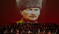 Denizli’de Cumhuriyet coşkusu sanatla birleşti: Tarihe yolculuk yaptırdılar