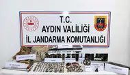 Karacasu'da jandarmadan tarihi eser baskını: Adeta özel bir koleksiyon kurmuşlar