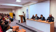Geleceğin yöneticileri Buharkent’te buluştu: Gençlerden yerel yönetimlere yakın markaj