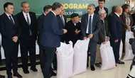 Afyonkarahisar'da çiftçinin yüzünü güldüren destek: Tohumlar yarı fiyatına teslim ediliyor