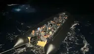 Didim açıklarında gökyüzünden yakın takip: 34 kaçak göçmen yakalandı