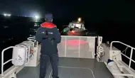 Didim açıklarında gece yarısı paniği: Sürüklenen teknedeki 3 kişiye Sahil Güvenlik yetişti