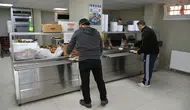 Kuşadası’nda hesaplı öğle yemeği tercihi Adalı Kart oldu: Yüzde 92’lik rekor kullanım