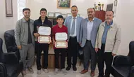 Bolvadin’de gurur günü: İki genç hafızlık tacını taktı