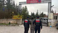 Afyonkarahisar'da huzur operasyonu: 42 firari kıskıvrak yakalandı