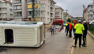 Afyonkarahisar'da dehşet anları: Öğrenci servisi ile minibüs çarpıştı