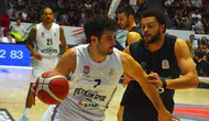 Aliağa’da nefes kesen düello: Körfez Basket son saniyede güldü