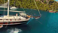 Mavi sularda izole tatil arayanların rotası Marmaris: Lüks yatlar ilgi odağı