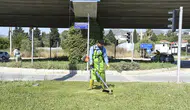 Kuşadası’nda sezon hazırlığı: Parklar ve yeşil alanlar yaza hazır
