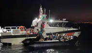 Ege'de gece operasyonu: Sahil güvenlikten kaçamadılar