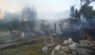 Denizli'de korkutan yangın: Bir ev küle döndü