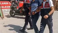 Kuşadası’nda kooperatif operasyonu: Başkan Hüsnü Öten emniyete götürüldü