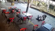 Vicdansızlığın böylesi: Bayılan gencin cüzdanını böyle gasp etti