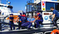 Fethiye açıklarında deniz üzerinde nefes kesen operasyon: İki yaralı kıyıya yetiştirildi