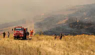 Kula’da kabus bitmedi: Söndürülen yangın rüzgarın kurbanı oldu