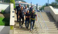 Emniyet müdürlüğünden hırsızlık şüpheliliğine: Parke taşı operasyonunda şok isim