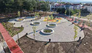 Merkezefendi’de yeşil alanlara modern dokunuş: Yenişehir Parkı baştan aşağı yenilendi