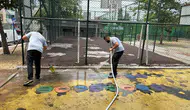 Miniklerin oyun alanlarında hijyen seferberliği: Yunusemre'de parklar yenilendi