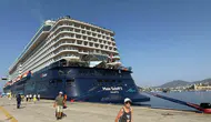Bodrum limanında dev hareketlilik: 620 milyon dolarlık yüzen saray demir attı