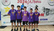 Söke'de badminton rüzgarı: Aydınlı gençler zirveye kuruldu