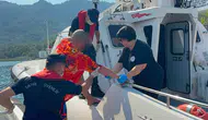 Fethiye açıklarında acil durum: Gezi teknesindeki yolcu için zamanla yarıştılar