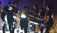 Efeler’de Ticari Araç Devrildi: Sıkışan Sürücüyü İtfaiye Kurtardı