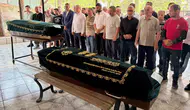 Çiğli'deki faciada yürek yakan veda: Anneanne ve torunu yan yana toprağa verildi