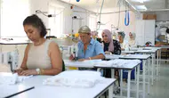 Didimli kadınlar hem meslek öğreniyor hem de belediyenin tekstil yükünü sırtlıyor