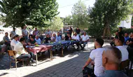 Nazilli’de kapı kapı dolaşıyor: Başkan Tetik’in mesaisi 13 bini aştı