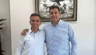 AYSO cephesinde ayrılık iddialarına fotoğrafı yanıt: Kardeşlik vurgusu