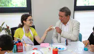 Efeler'de özel bireyler kendi dünyalarını elleriyle inşa ediyor