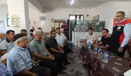 Aydınlı çiftçinin 85 haftalık yol arkadaşlığı: Tarlada çözüm masası kuruldu