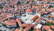 Kula’nın kalbi yeniden atıyor: Tarihi çarşıya modern dokunuş