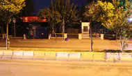 Gece Yarısı Otobüs Durağında Şüpheli Çanta Panik Yarattı