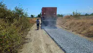 Efeler'de tarım rotalarına modern dokunuş: Üreticinin yolu asfaltla buluştu