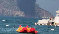 Fethiye açıklarında kabus dolu dakikalar: 115 kişi alevlerden kaçmak için kendini sulara bıraktı