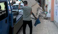 Manisa'da kaldırımlar yayalara geri verildi: İşgalciler tek tek toplandı