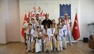 Kuşadalı Karateciler Bursa’da Kürsüyü Sildi: 11 Bireysel, 3 Takım Madalyası