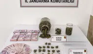 Nazilli’de zehir tacirlerine jandarma tokadı: Alışveriş anında kıskıvrak yakalandılar