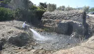 Kuşadası'nda köklü geçmişe hijyen dokunuşu: Tarihi hamam çevresi yenilendi
